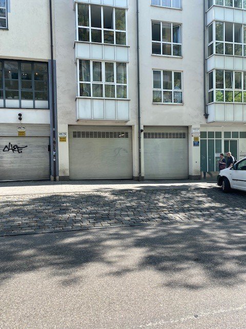 Dupleks | München-Altstadt | 2010ML3 | Ein- und Ausfahrt