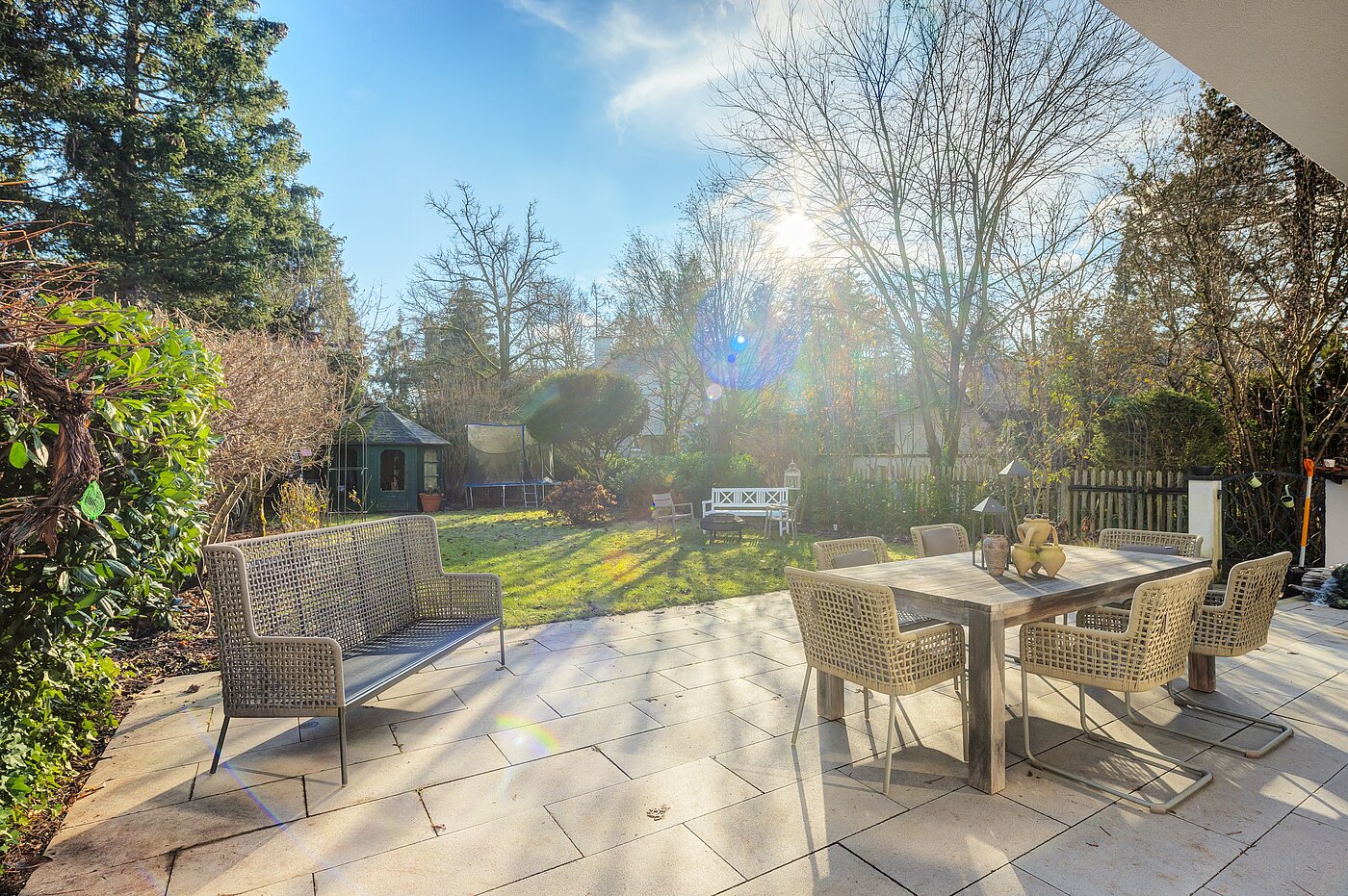 Sarok sorház a  címen 6 Szobák | München-Trudering | 70191 | ...Süd-West Terrasse