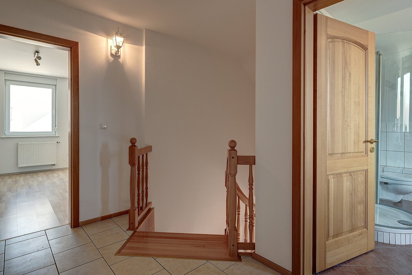 Ploché s 5 Pokoje | München-Aubing | 1804ML3 | Diele DG