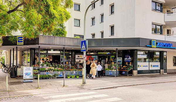 플랫 와 함께 1.5 객실 | München-Neuhausen | 70473 | ...Nähe