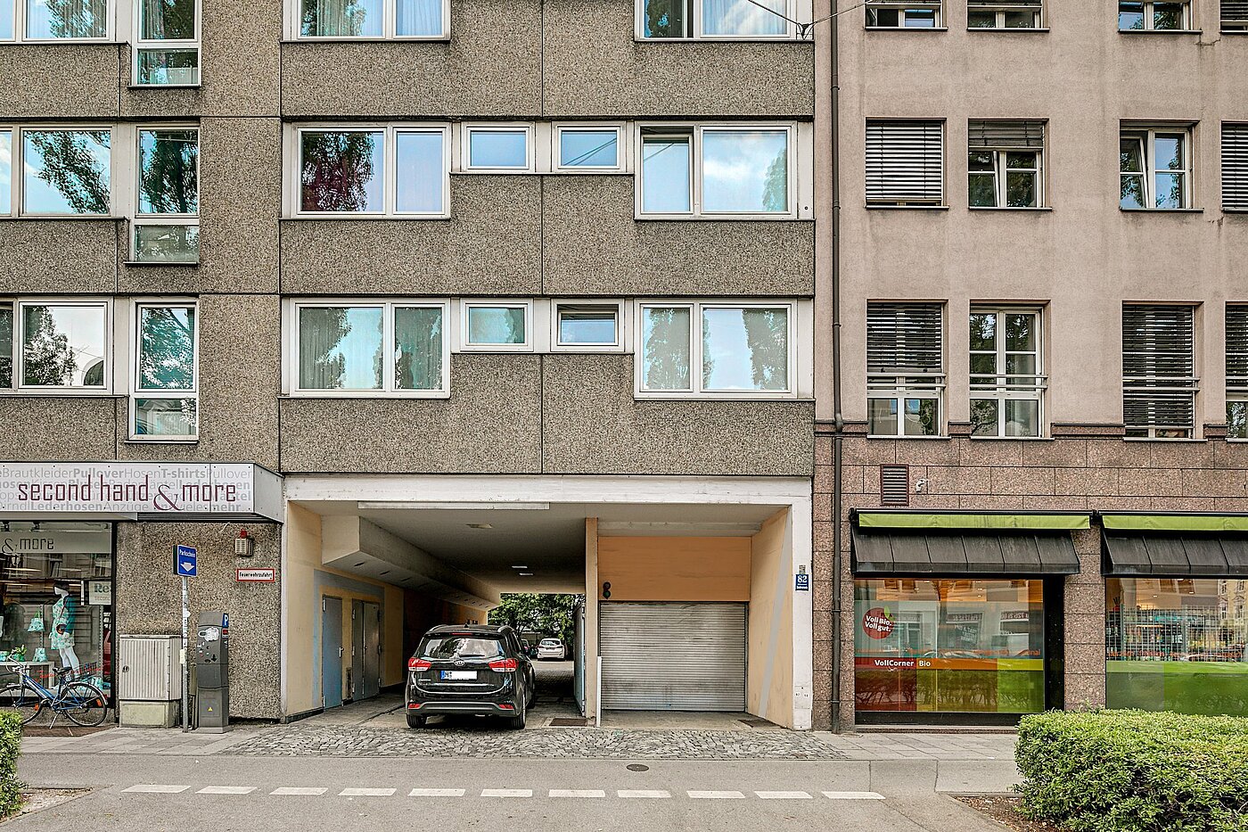 Düz | München-Ludwigsvorstadt | 1706ML2 | Hausansicht Lindwurmstr.