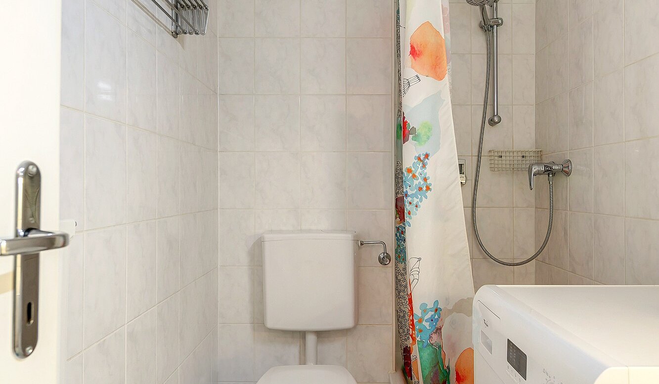 1층 평면 와 함께 1 방 | München-Nymphenburg | 2203ML1 | Duschbad mit Waschtrockner