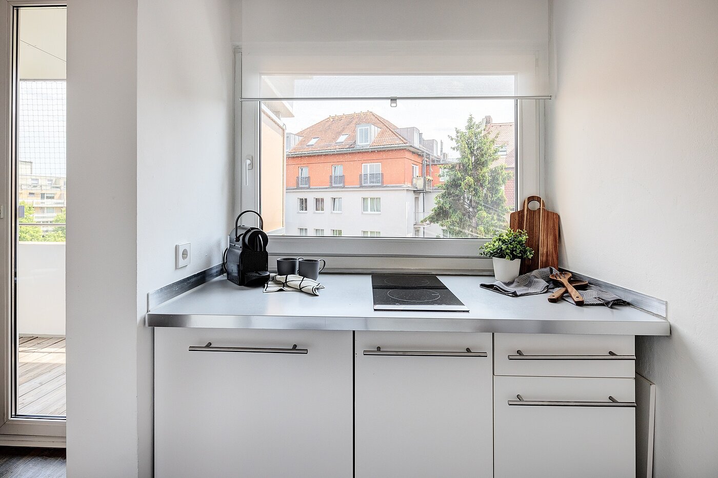 Ploché s 1 Izba | München-Neuhausen | 702271 | ...Küchenlösung mit...
