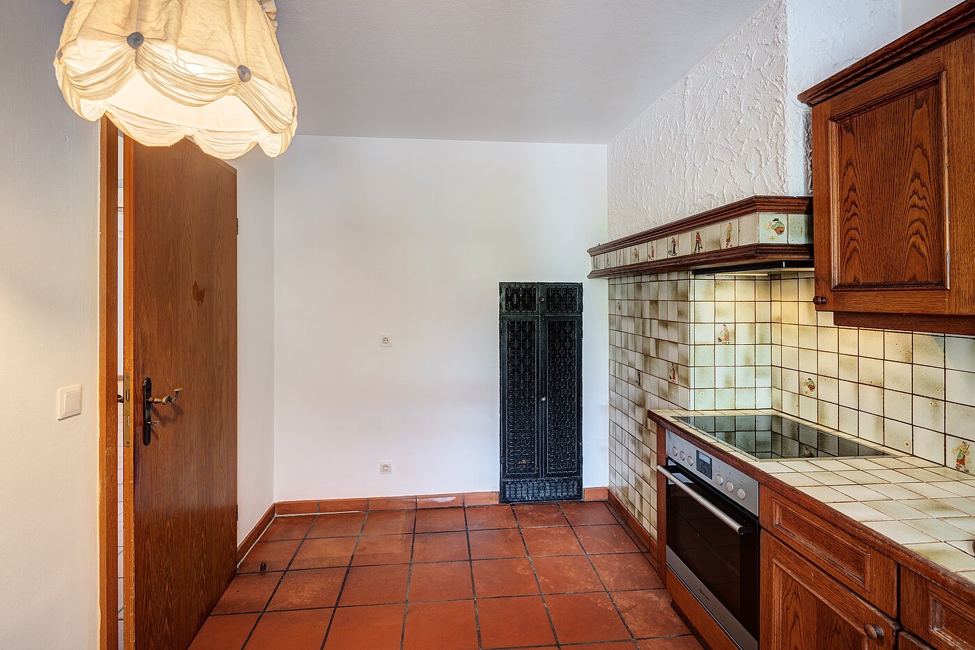 Corner townhouse with 5 room | Penzberg | 701121 | Küche mit Cottaboden...