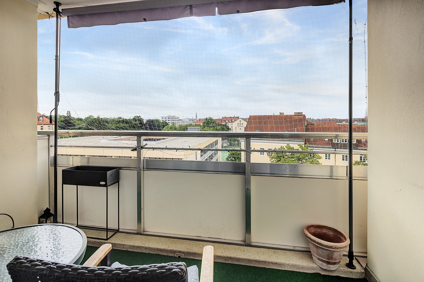 Lapos a  címen 1 Szoba | München-Haidhausen | 70482 | Loggia