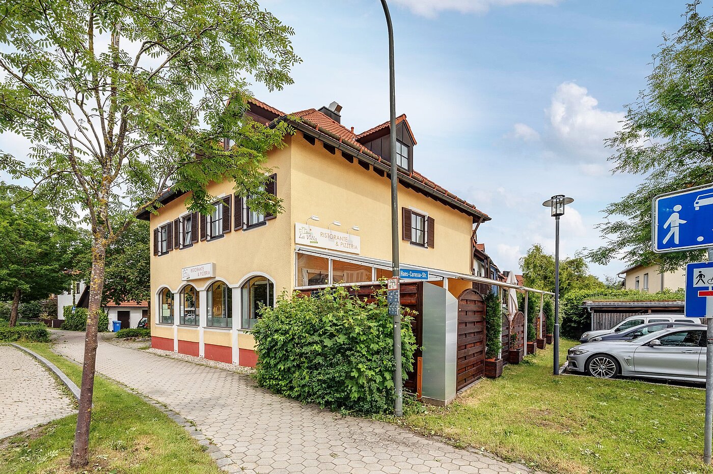 apartamento em prédio com 2 Zimmern | Karlsfeld | 1906ML2 | Gastronomie