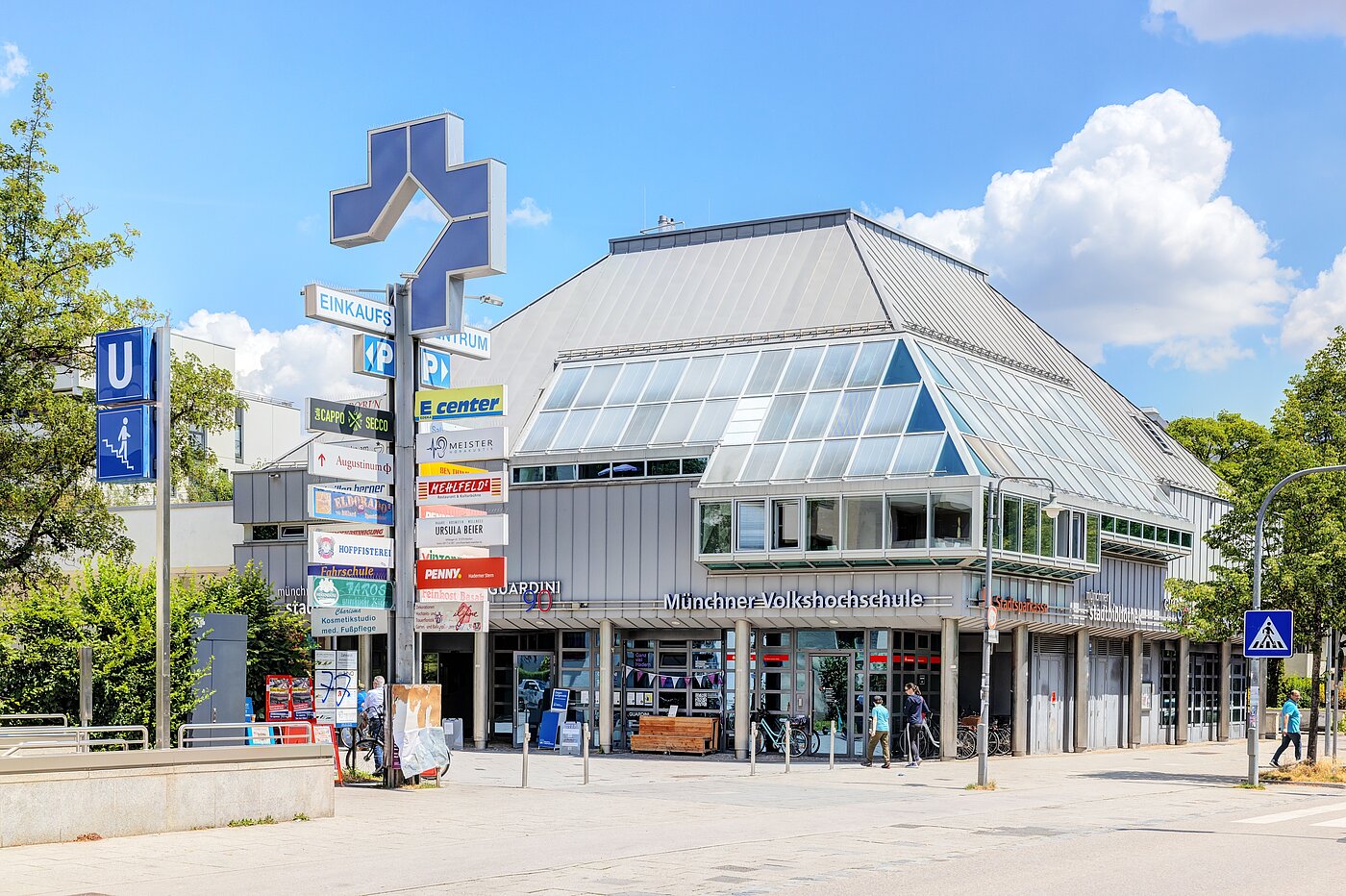 Плосък с 2 Стаи | München-Hadern | 704101 | Einkaufszentrum Hardener Stern