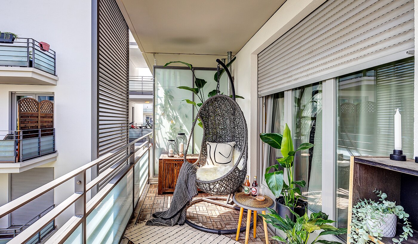 Ploché s 2.5 Pokoje | 70020 | Großer Balkon...