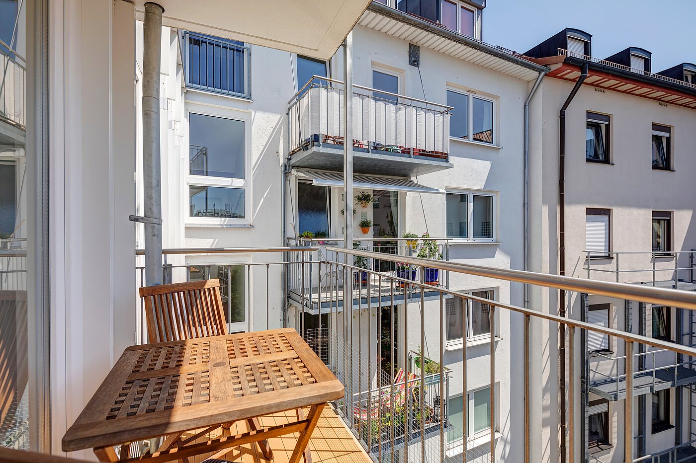 Maisonette lakás a  címen 2.5 Szobák | München-Ludwigsvorstadt | 2111ML5 | ...und Zugang zum Balkon...