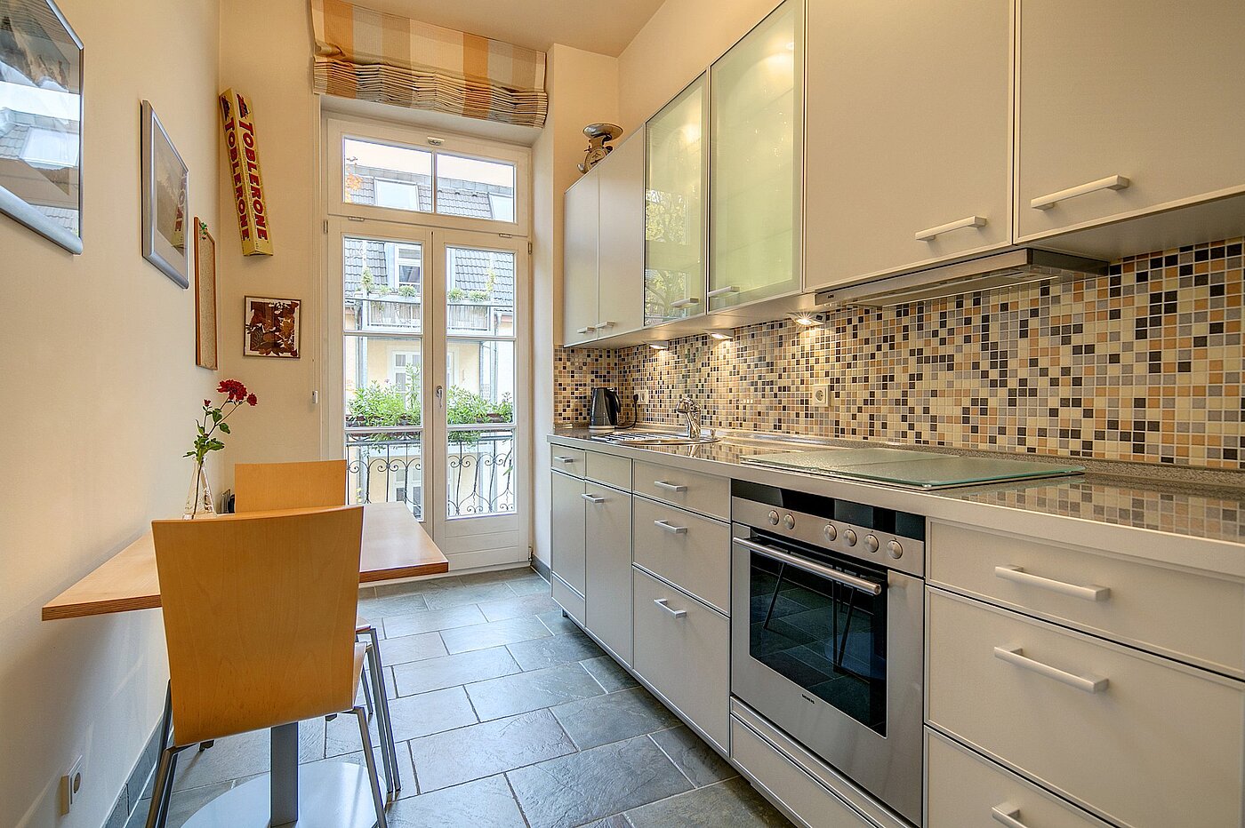 Lapos a  címen 3 Szobák | München-Ludwigsvorstadt | 1905ML1 | ...Einbauten und Essplatz