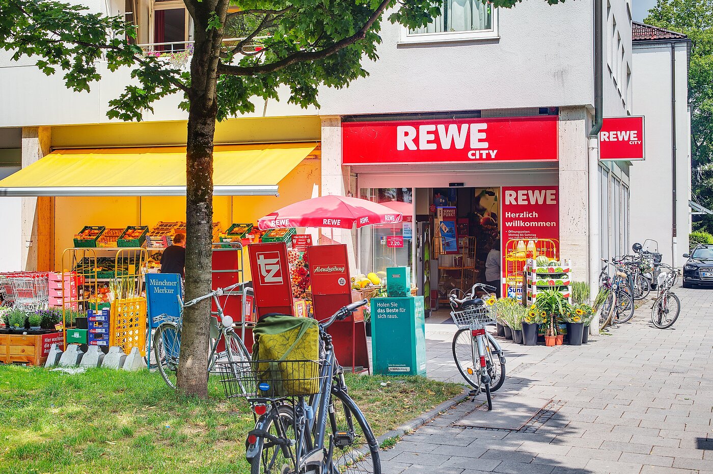 Lapos a  címen 1 Szoba | München-Bogenhausen | 70070 | Einkaufsmöglichkeiten ums Eck