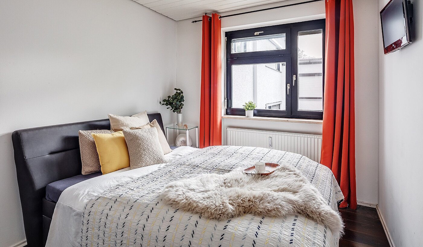 플랫 와 함께 2 객실 | Karlsfeld | 1906ML2 | Schlafzimmer