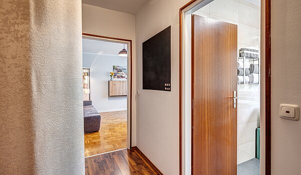 Apartment met 1 Kamer | 70478 | Diele mit...