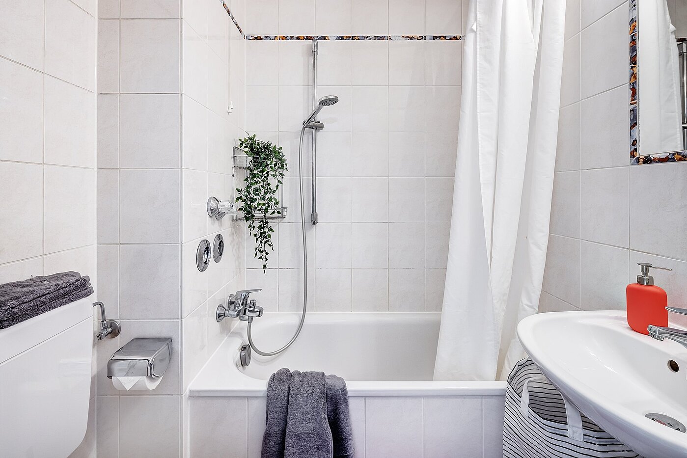 Płaski z 1 Pokój | München-Isarvorstadt | 2108ML10 | Gepflegtes Wannenbad...