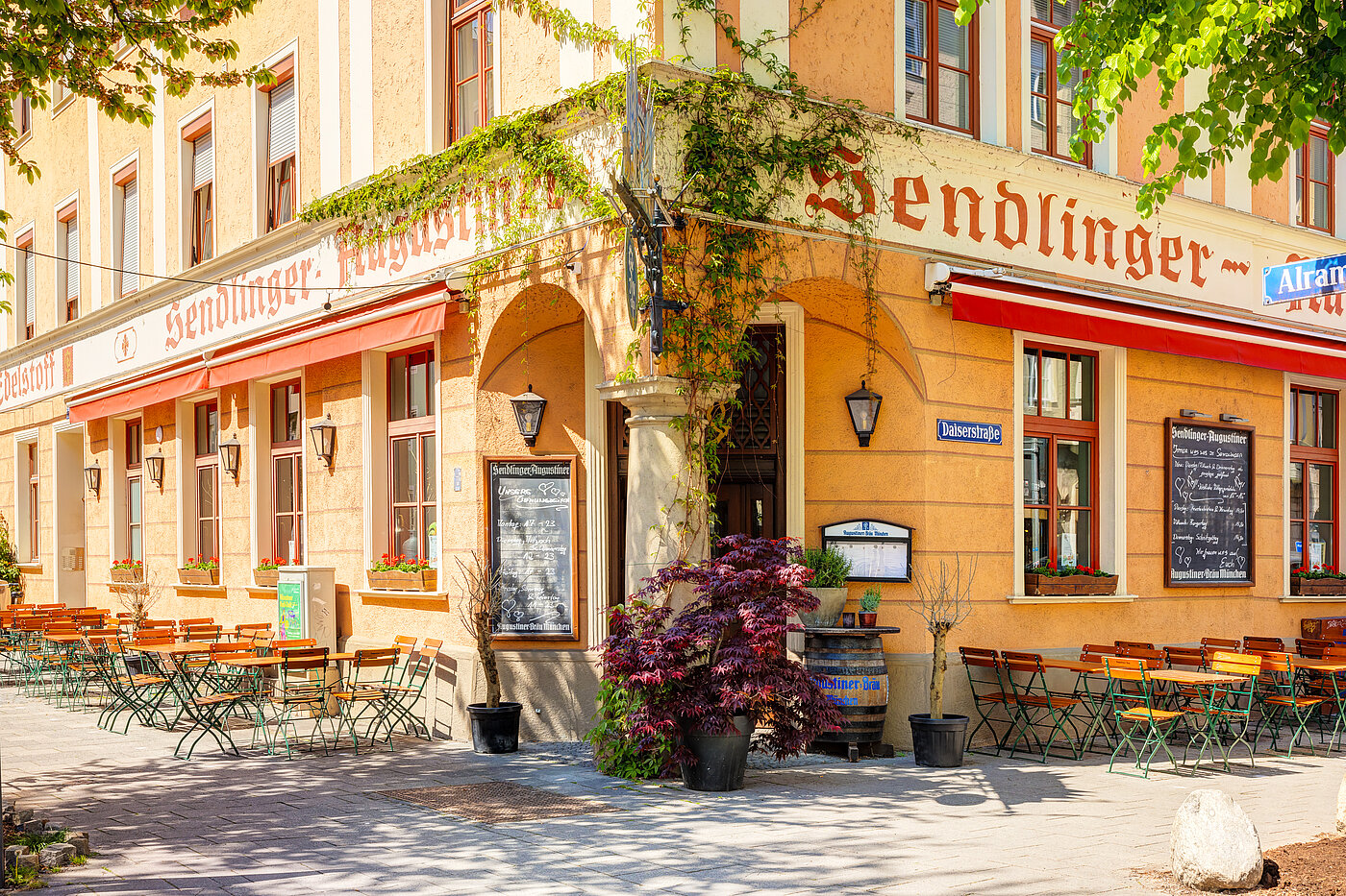 Επίπεδη με 2 Δωμάτια | München-Sendling | 70414 | Gebäude