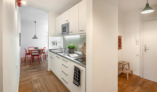 Plat cu 2 Camere | München-Solln | 70418 | Moderne Einbauküche...