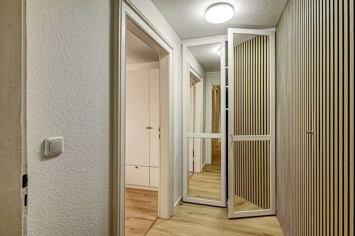 Tetőtéri lakás a  címen 4.5 Szobák | München-Ludwigsvorstadt | 70461 | Diele 2