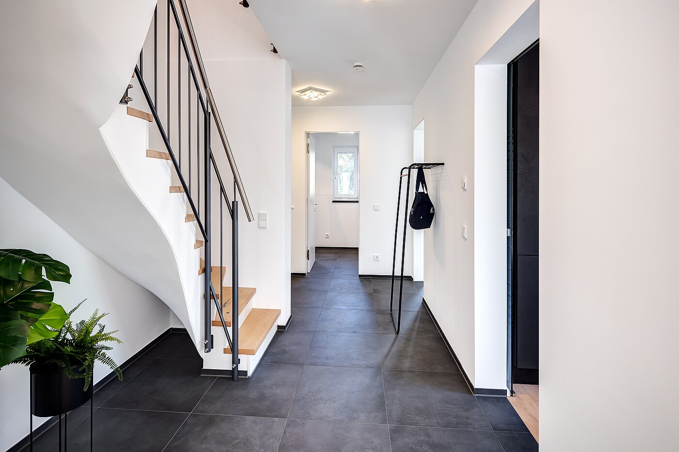 Дворівнева квартира з 4 Кімнати | München-Obermenzing | 701553 | Flur