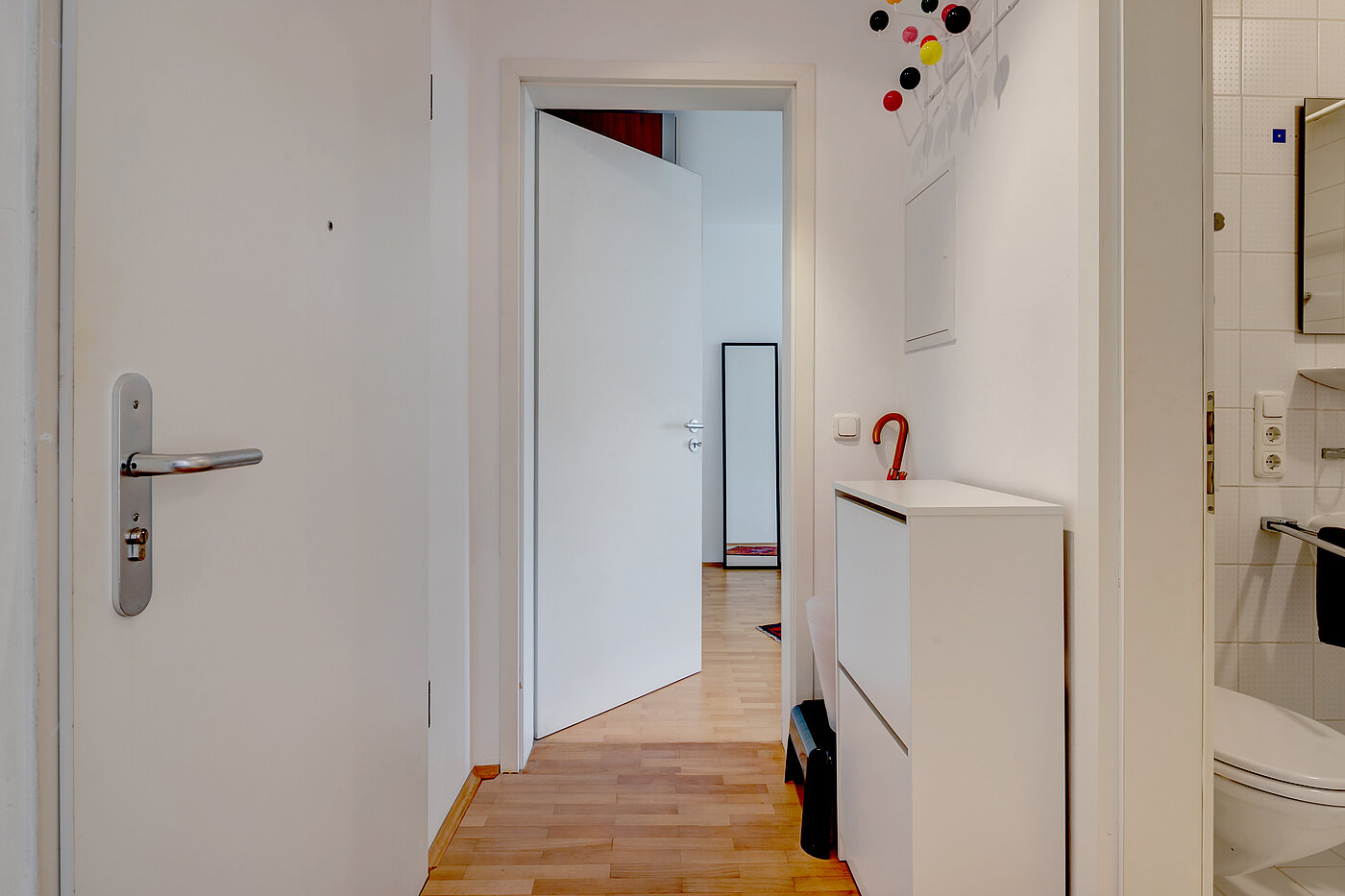 Lapos a  címen 2 Szobák | München-Neuhausen | 70440 | Diele
