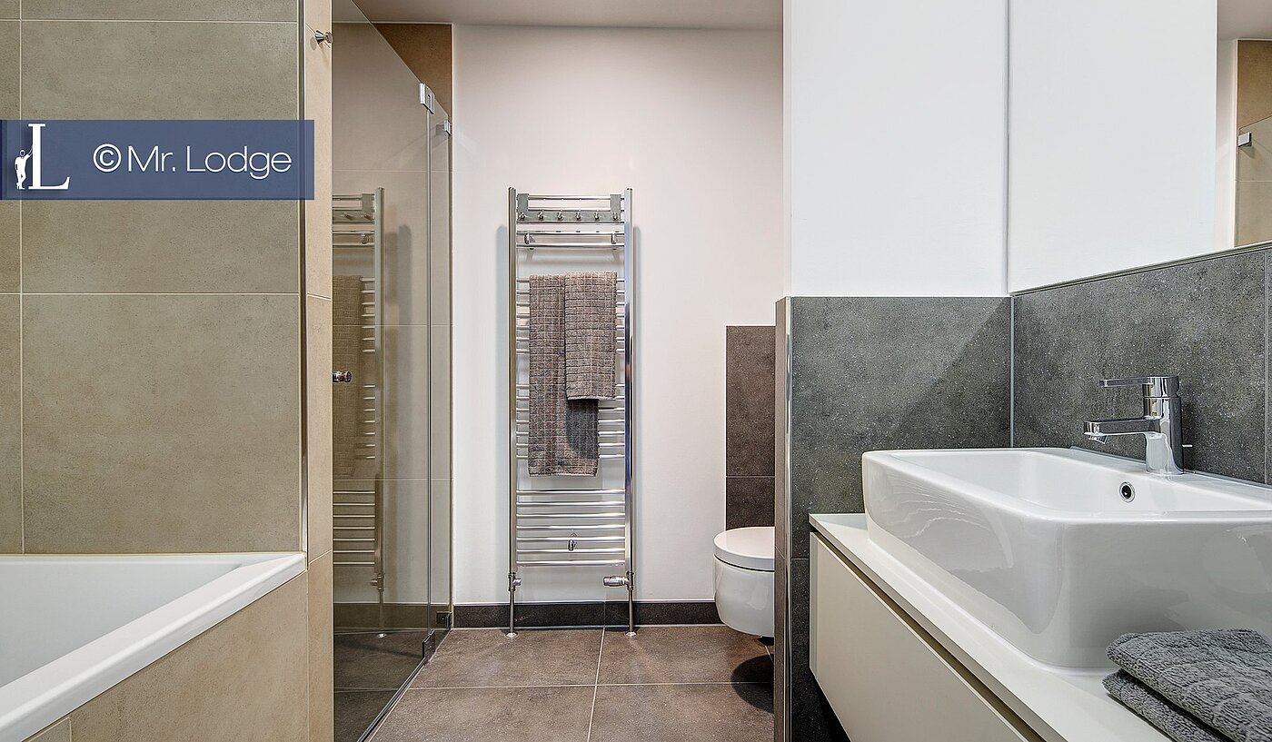 apartamento em prédio com 4 Zimmern | 1802ML2 | Masterbad