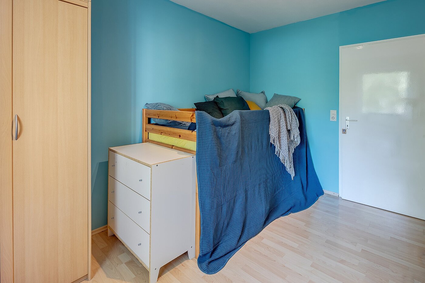 Плоский з 2 Кімнати | München-Perlach | 1904ML5 | oder Kinderzimmer