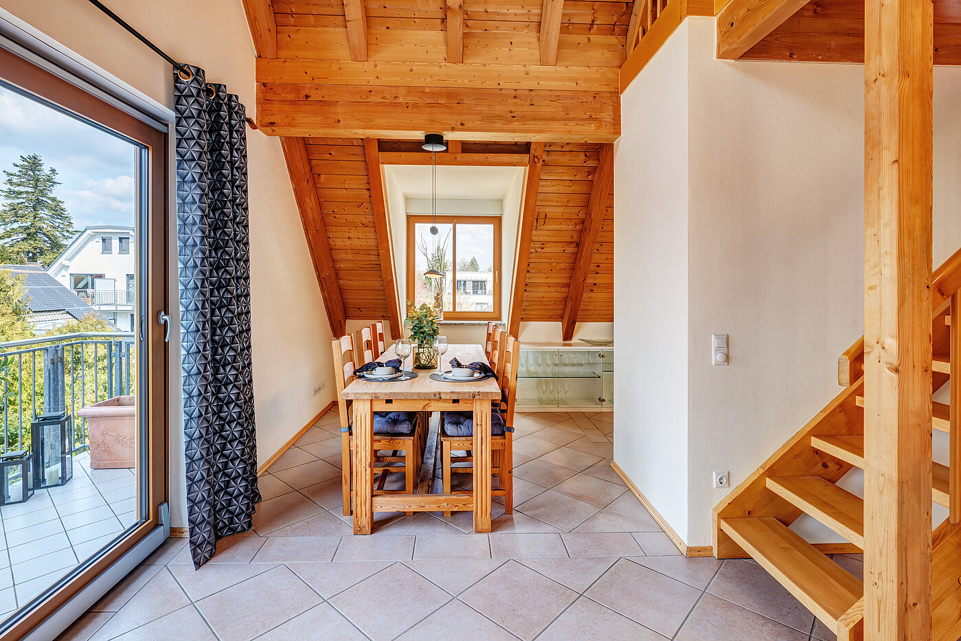 Maisonette-lägenhet med 3.5 Rum | München-Trudering | 70391 | Essbereich