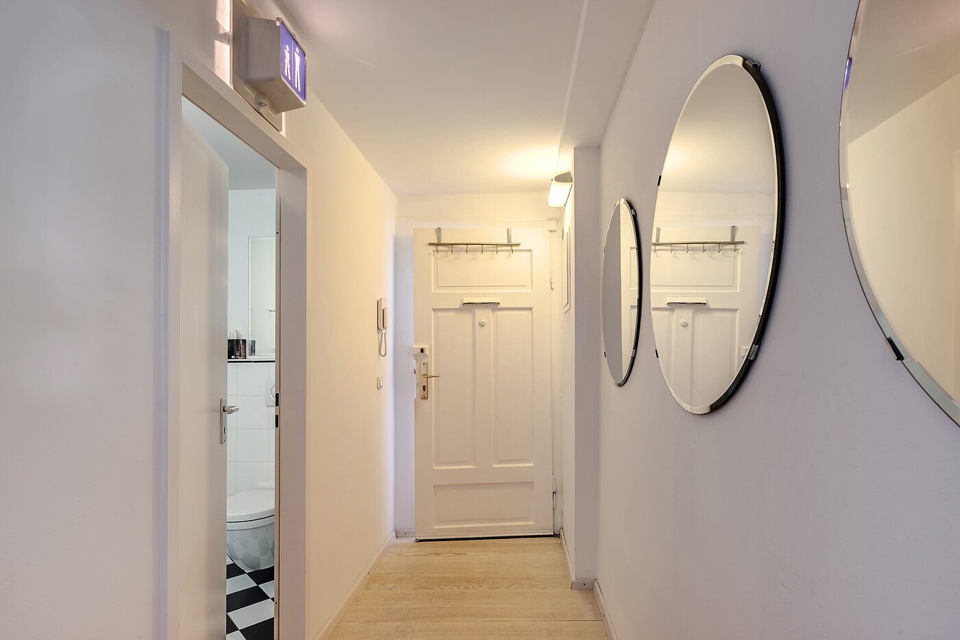 Плоский з 2 Кімнати | München-Isarvorstadt | 70089 | Geräumiger Eingangsbereich