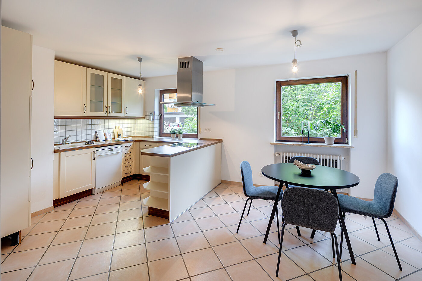 Narożny dom szeregowy z 5.5 Pokoje | München-Trudering | 702531 | ...einladendem Essplatz