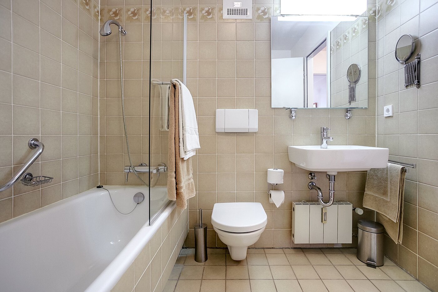 Плосък с 3 Стаи | München-Au | 2003ML17 | Masterbad mit Badewanne