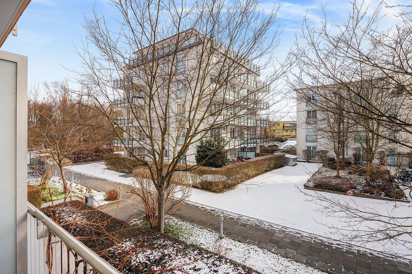 Lapos a  címen 2 Szobák | München-Bogenhausen | 70396 | Blick vom Balkon...
