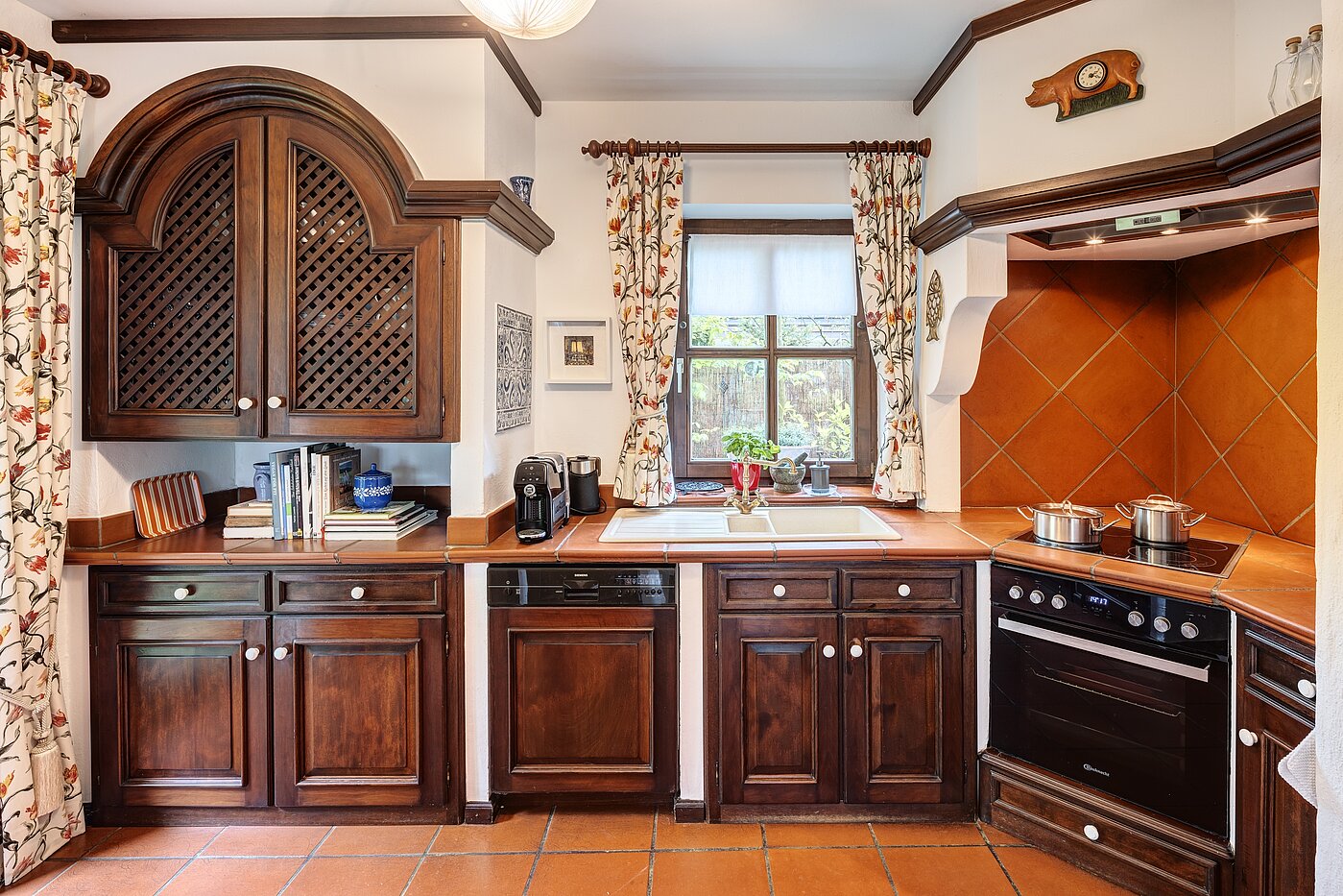 Самостоятелна къща с 4 Стаи | Neubiberg | 70429 | Mediterrane Einbauküche