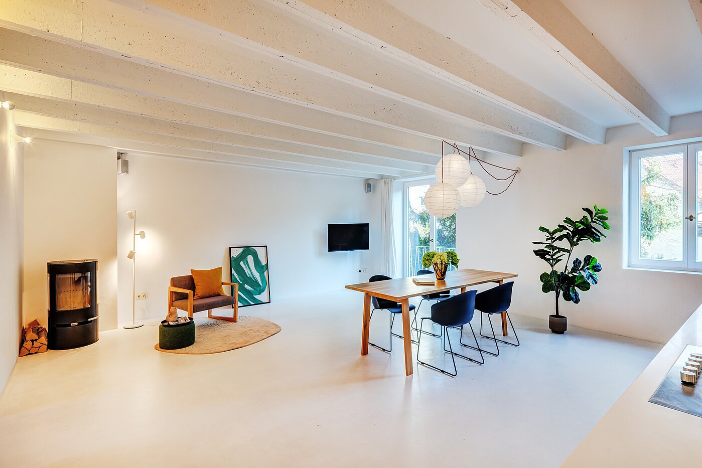 Ploché s 2.5 Izby | München-Au | 703111 | Wohn- und Essbereich