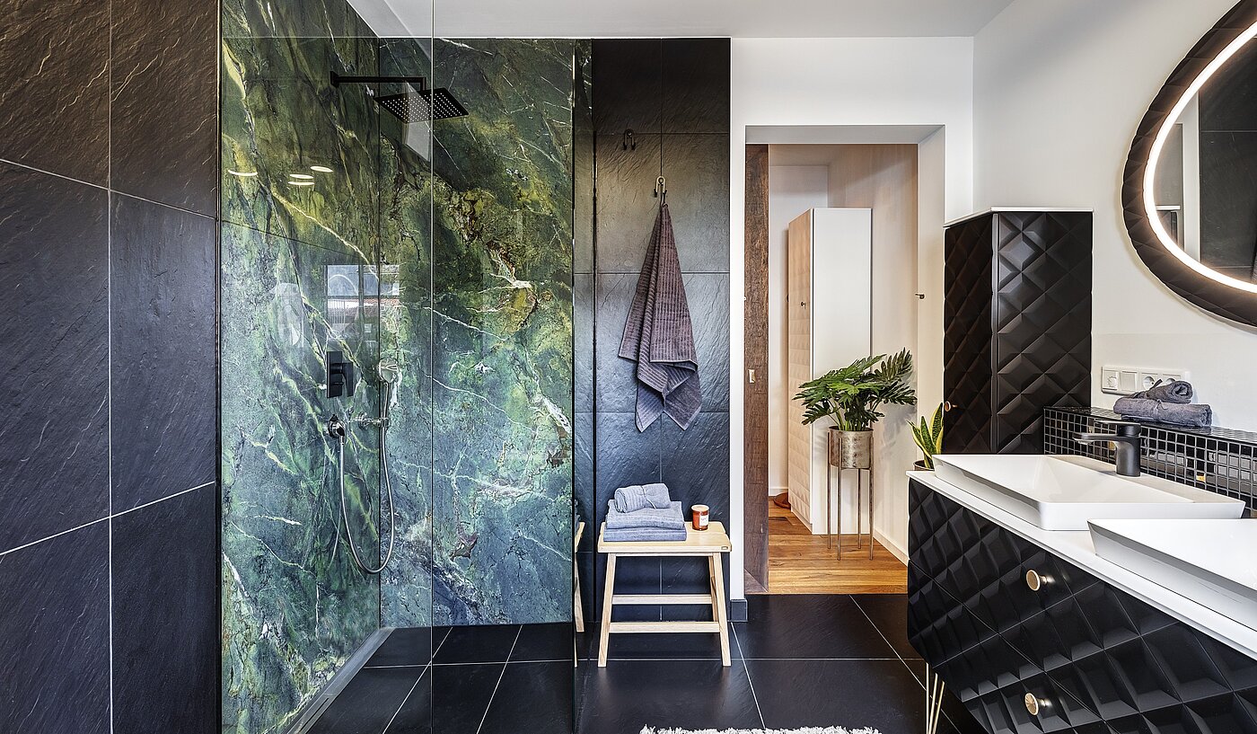 Ισόγειο διαμέρισμα με 2 Δωμάτια | Bad Wiessee | 700942 | ...und hochwertigen Keramikfliesen