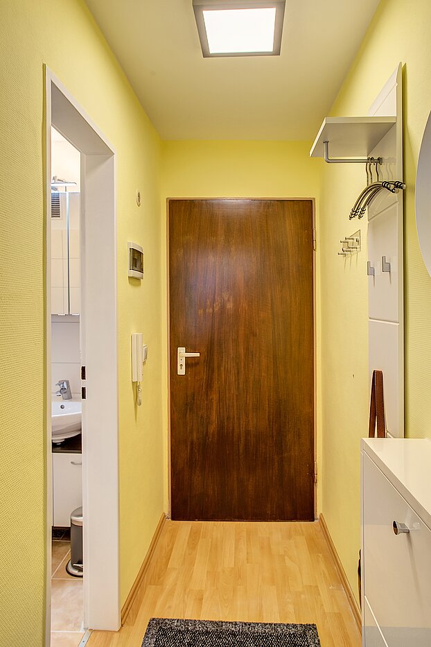Apartment z 1 Pokój | München-Ludwigsvorstadt | 70469 | Diele mit Abstellmöglichkeiten