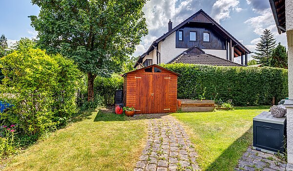 Кутовий будинок з терасою з 6 Кімнати | Germering | 70033 | Zugang zum Garten