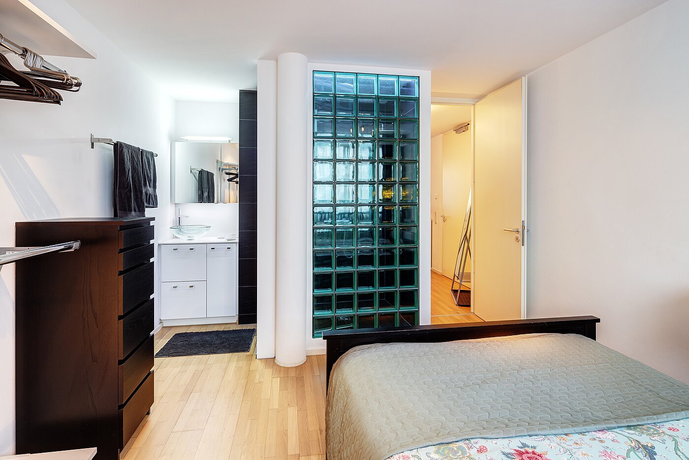 Плосък с 2 Стаи | München-Au | 70108 | Schlafzimmer mit Bad