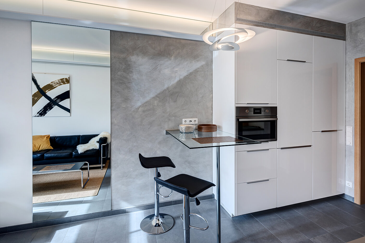 Plat cu 2 Camere | München-Au | 70387 | Wohnen/Kochen