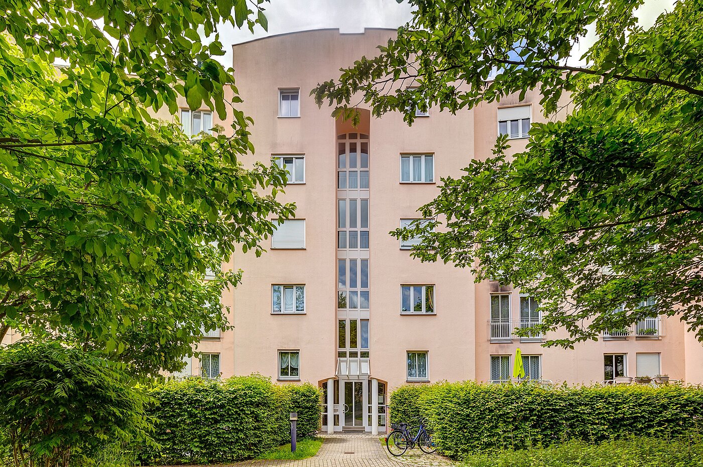 Плоский з 1 Кімната | München-Perlach | 2204ML8 | Hausansicht