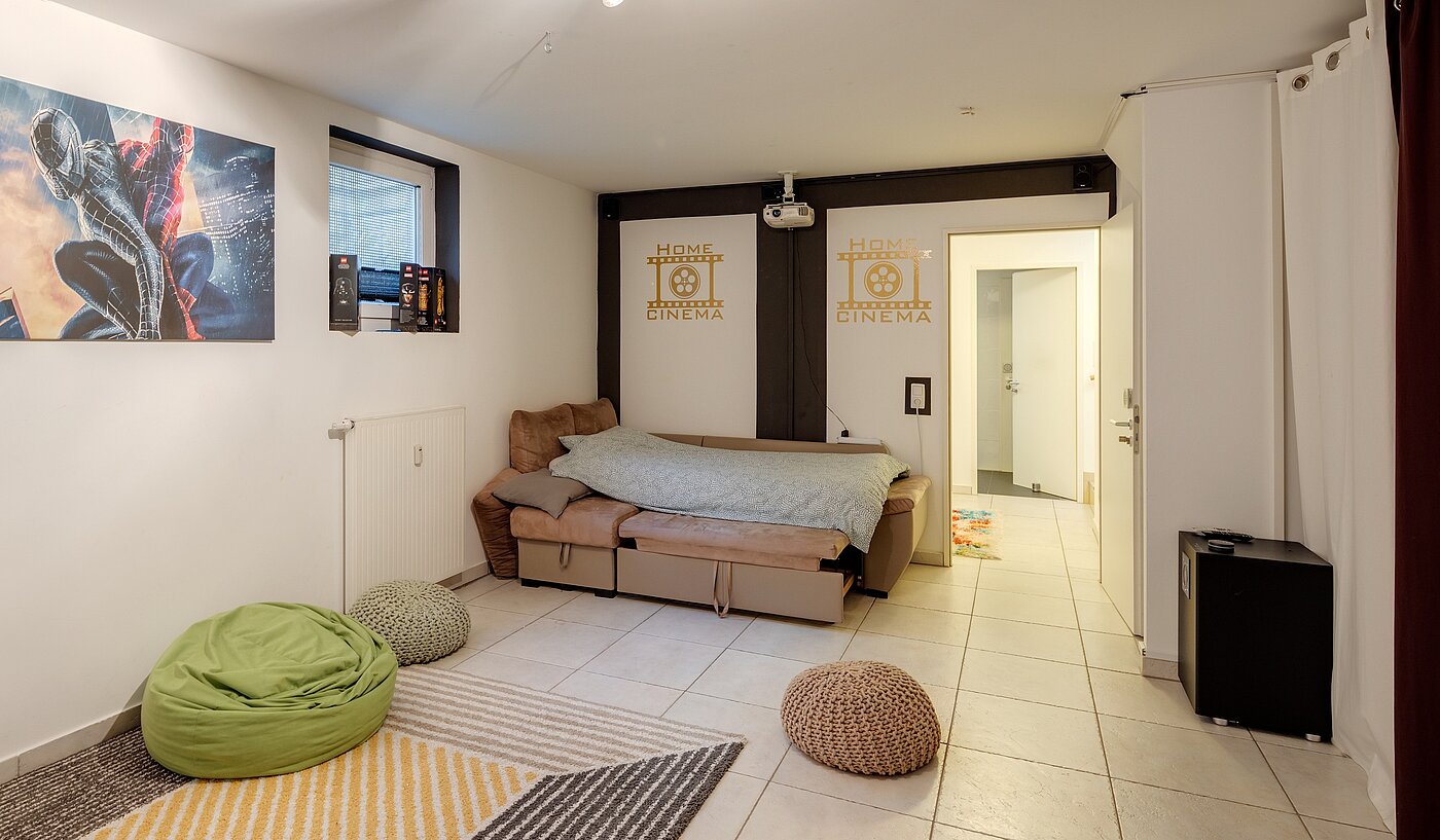 Casă semidecomandată cu 5 Camere | Unterföhring | 70119 | Raumhöhe 2,50 m