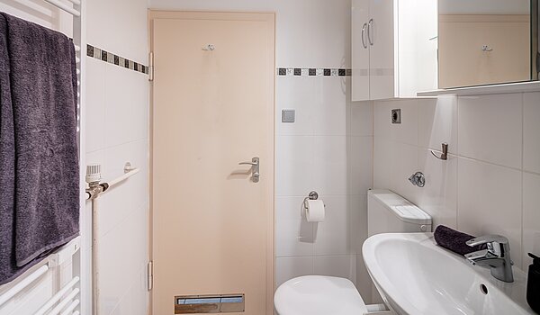 Apartment with 1 room | München-Forstenried | 70190 | Geschmackvolles Bad...