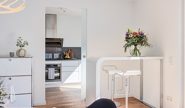 Penthouse s spletno stranjo . 2 Sobe | München-Bogenhausen | 70385 | ...Arbeitsbereich und...