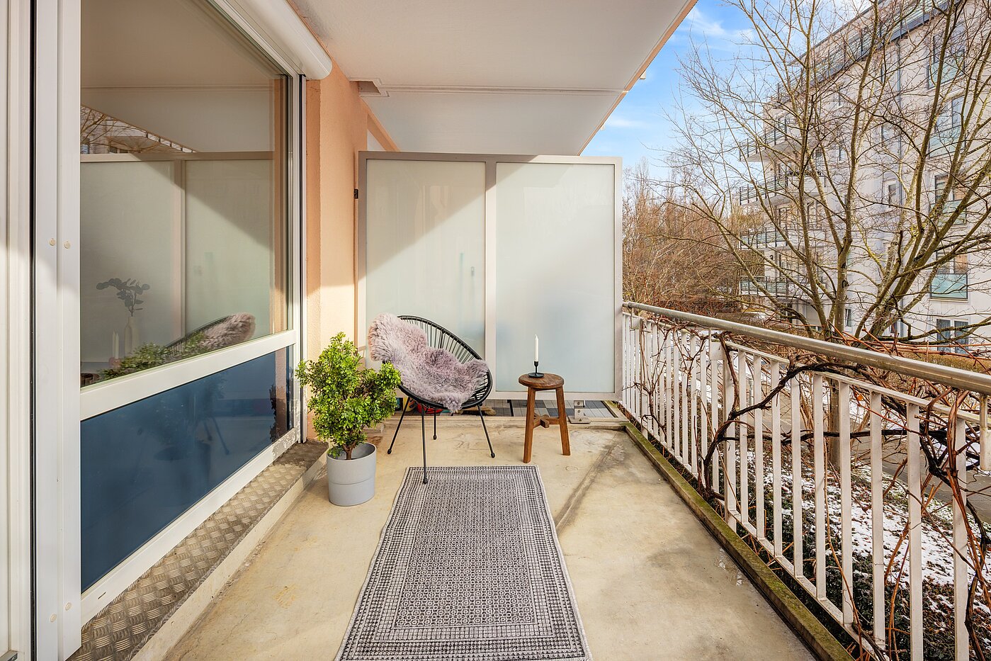 Lapos a  címen 2 Szobák | München-Bogenhausen | 70396 | ...mit Südostausrichtung