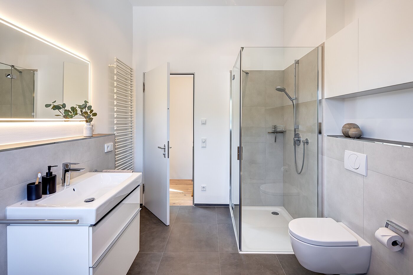 Дворівнева квартира з 4 Кімнати | München-Obermenzing | 701553 | ...und bodengleicher Dusche