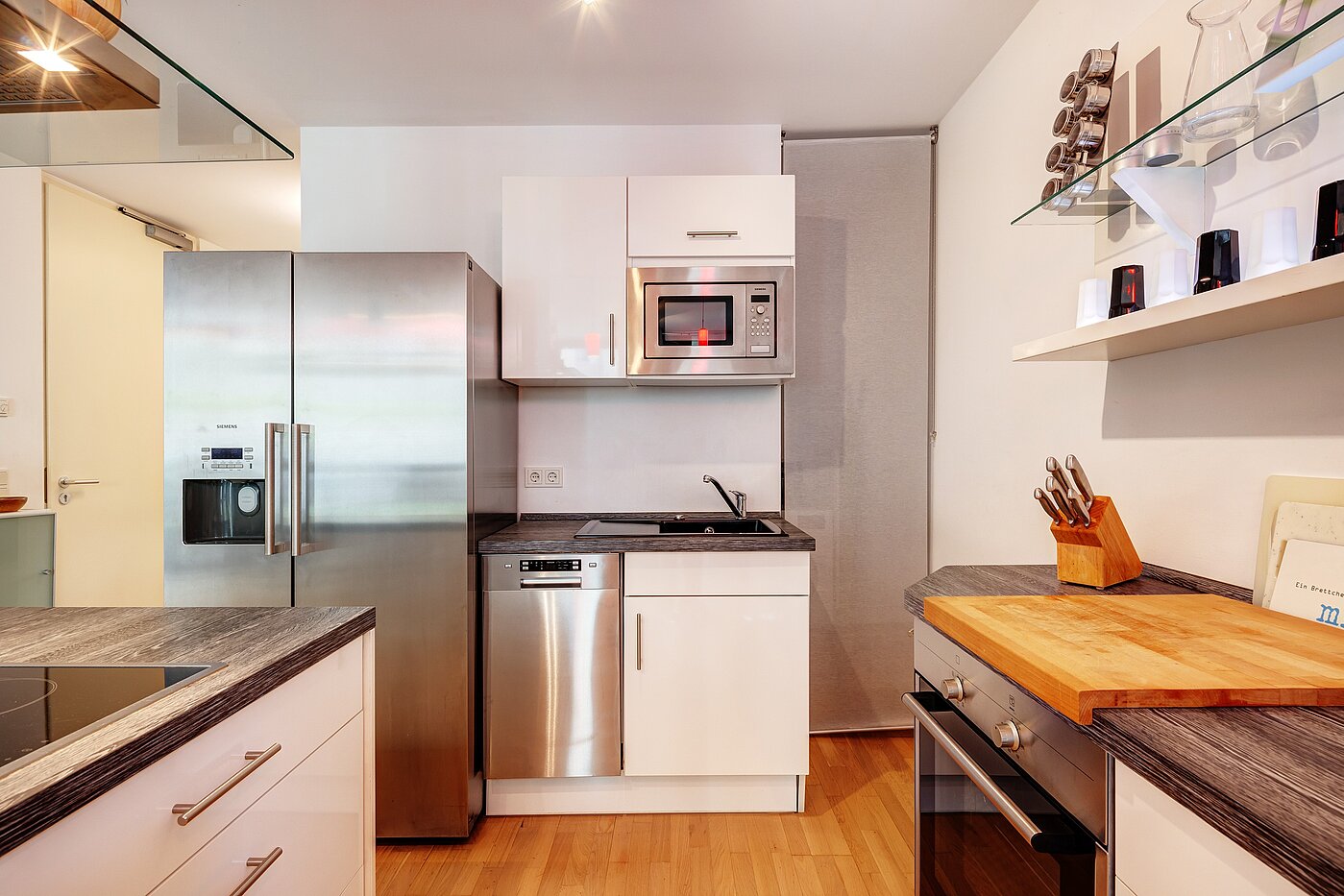 Плосък с 2 Стаи | München-Au | 70108 | Samt Elektrogeräten