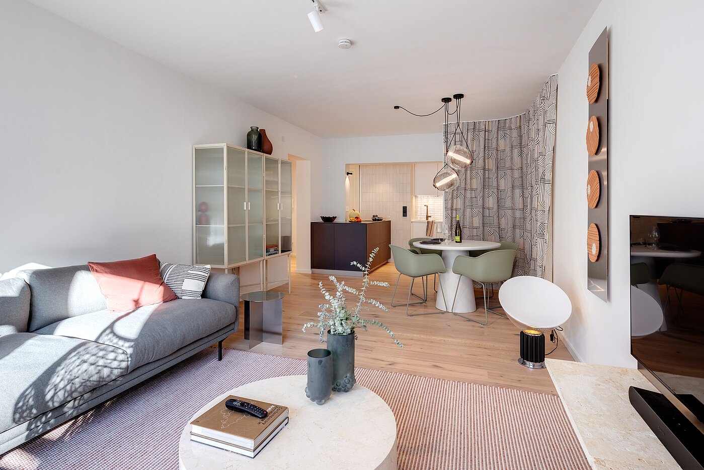 Ploché s 2 Pokoje | München-Isarvorstadt | 70459 | Stilvolle Einrichtung