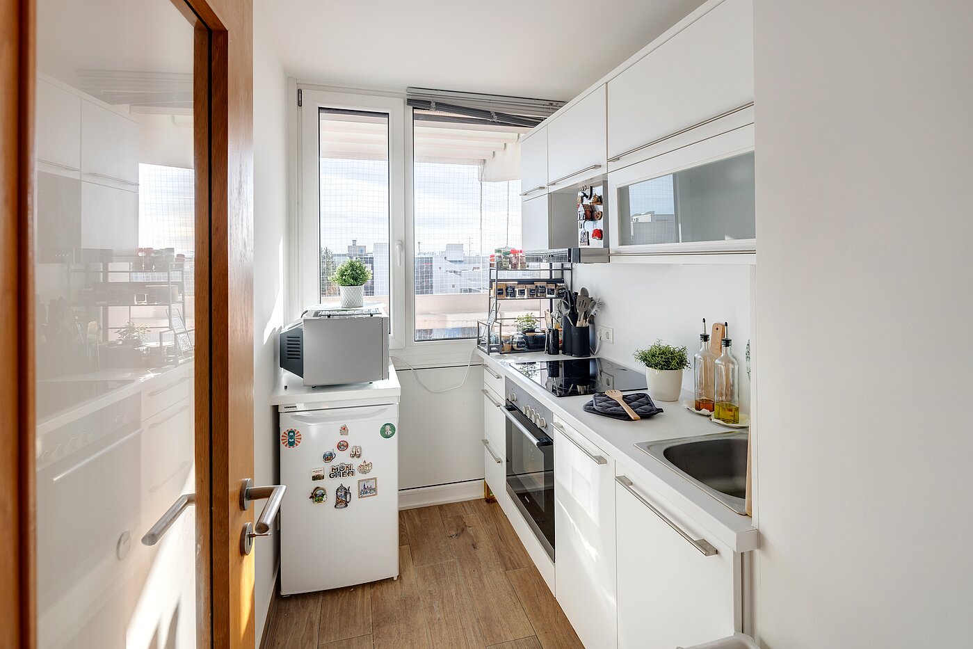 Lapos a  címen 3 Szobák | München-Schwabing | 703181 | Küche...