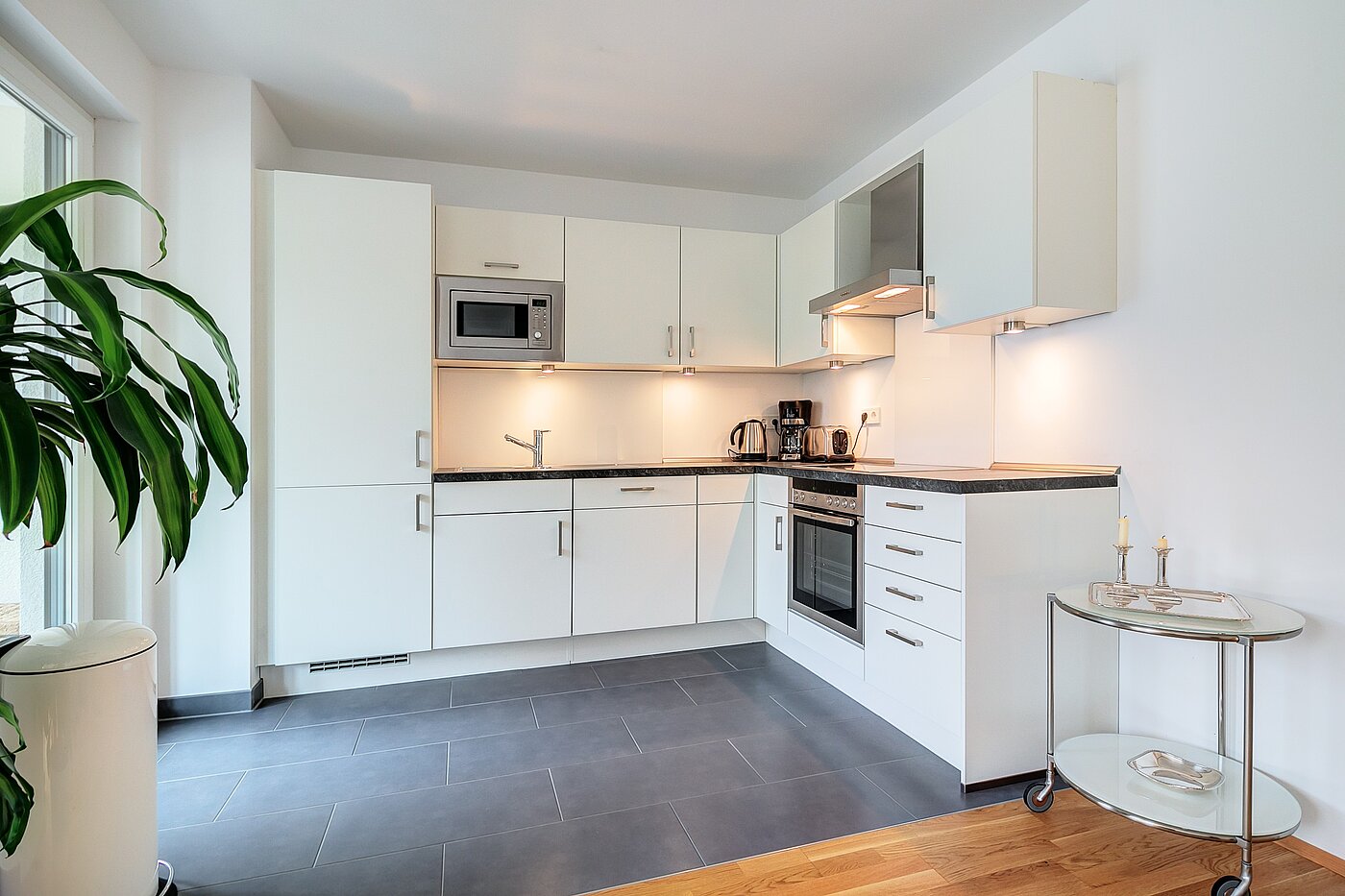 Плоский з 3 Кімнати | München-Moosach | 70164 | ...mit moderner Einbauküche