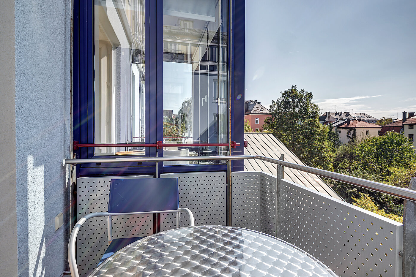 Lapos a  címen 2 Szobák | München-Neuhausen | 70440 | Balkon