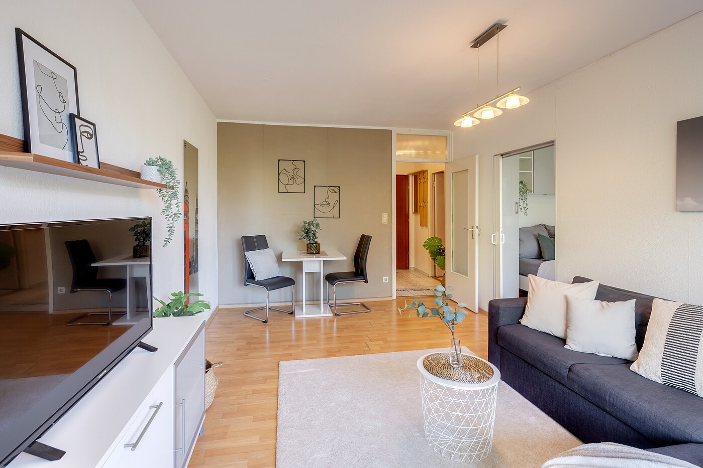 플랫 와 함께 2 객실 | München-Sendling-Westpark | 2204ML2 | ...mit Platz zum Essen