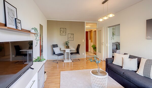 Lapos a  címen 2 Szobák | München-Sendling-Westpark | 2204ML2 | ...mit Platz zum Essen